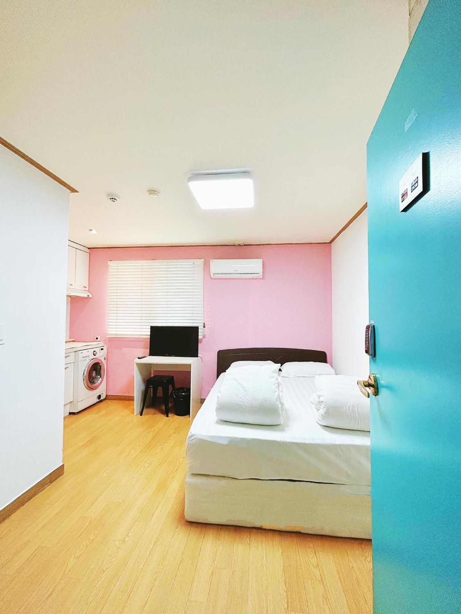 Sarang Guesthouse Dongdaemun Сеул Екстериор снимка